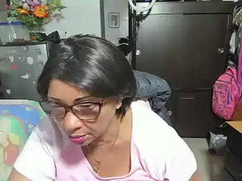 Mrs mommy  online show from 10/23/25, 02:49