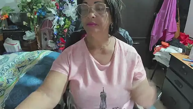 Mrs mommy  online show from 12/19/25, 07:43