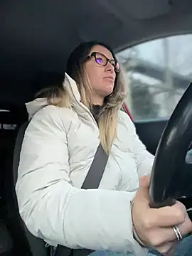 HotXMom online show from 03/04/25, 04:38