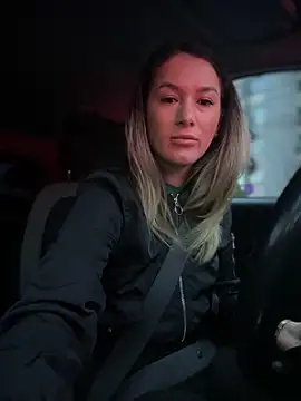 HotXMom online show from 03/13/25, 04:27