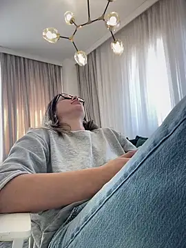 HotXMom online show from 03/20/25, 10:54