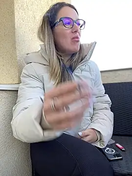 HotXMom online show from 03/22/25, 07:25