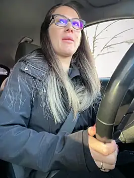 HotXMom online show from 04/11/26, 04:50