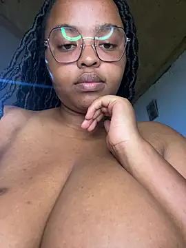 Linahlove online show from 03/16/25, 08:54