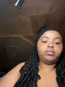 Linahlove online show from 03/19/25, 07:18