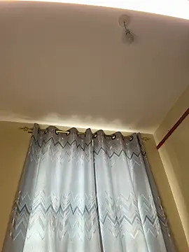 Linahlove online show from 03/21/26, 01:37