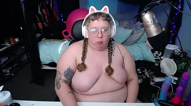 FatVeronica online show from 02/26/25, 08:33