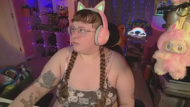 FatVeronica online show from 02/08/26, 02:09