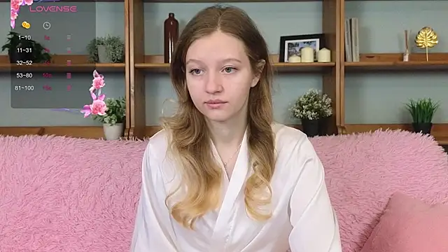 Ksuhesa online show from 11/25/25, 01:16