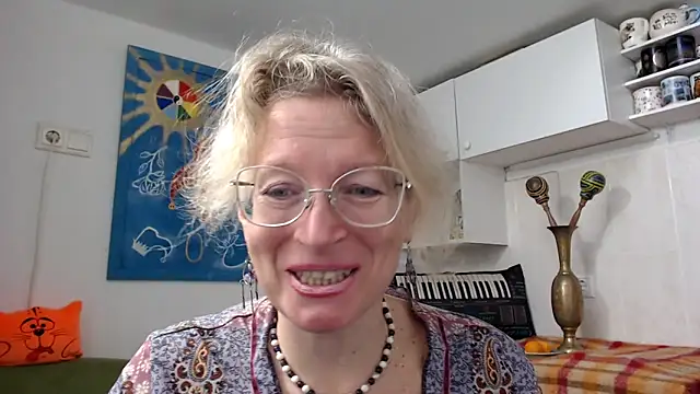 Zosya1111 online show from 12/11/24, 08:04