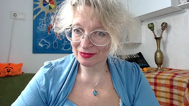 Zosya1111 online show from 12/15/24, 12:38