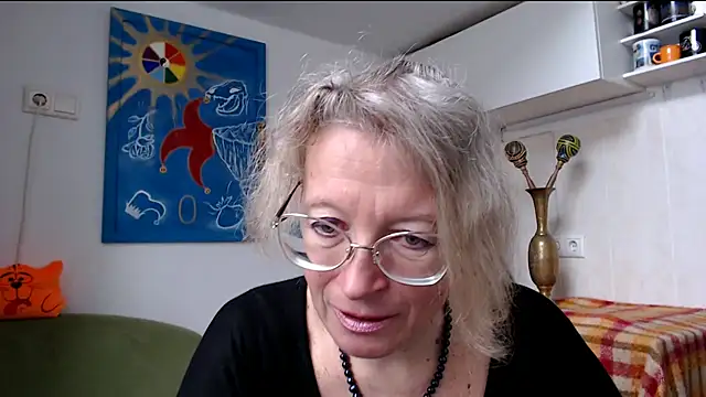 Zosya1111 online show from 03/05/25, 10:33