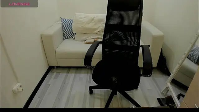 AlisaBacker online show from 01/17/25, 03:53