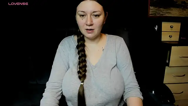 Snapshot of AlisaBacker chatting on 06/18/26, 08:13 AlisaBacker online show from 06/18/26, 08:13