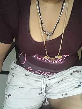 Snapshot of negatamil chatting on 12/15/24, 02:59 negatamil online show from 12/15/24, 02:59