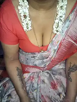 Snapshot of negatamil chatting on 01/25/25, 07:18 negatamil online show from 01/25/25, 07:18