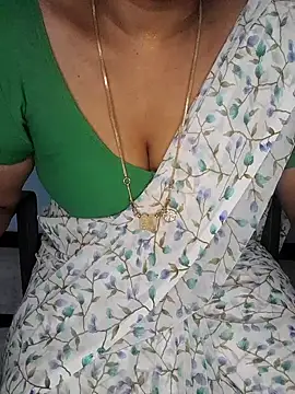 Snapshot of negatamil chatting on 03/10/25, 04:03 negatamil online show from 03/10/25, 04:03