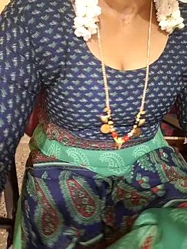 Snapshot of negatamil chatting on 10/13/25, 04:18 negatamil online show from 10/13/25, 04:18