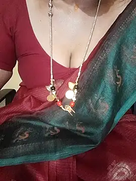 Snapshot of negatamil chatting on 10/18/25, 04:30 negatamil online show from 10/18/25, 04:30