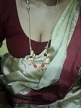 Snapshot of negatamil chatting on 10/24/25, 03:30 negatamil online show from 10/24/25, 03:30