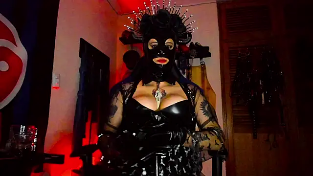 DominatrixBlue online show from 01/24/25, 05:21