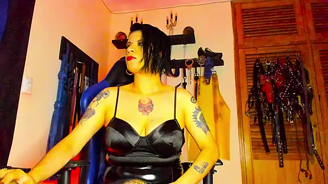 DominatrixBlue online show from 03/14/25, 06:07