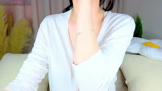 Embez-Damdang online show from 11/29/25, 04:15