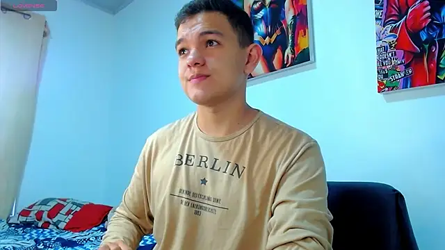 Snapshot of Dunkan_Kravitz chatting on 12/22/24, 11:44 Dunkan Kravitz online show from 12/22/24, 11:44