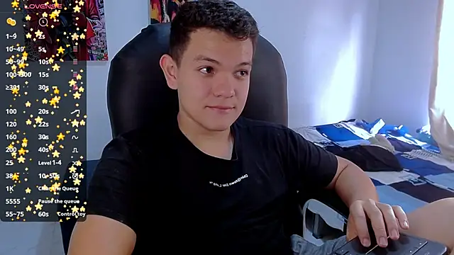 Snapshot of Dunkan_Kravitz chatting on 03/11/25, 04:18 Dunkan Kravitz online show from 03/11/25, 04:18