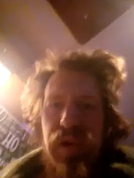 Snapshot of hothippie420 chatting on 03/09/25, 01:26 hothippie420 online show from 03/09/25, 01:26