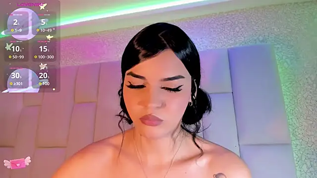 Summer walkerr online show from 12/19/24, 06:45