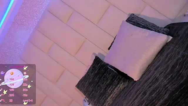 Summer walkerr online show from 01/08/26, 01:02