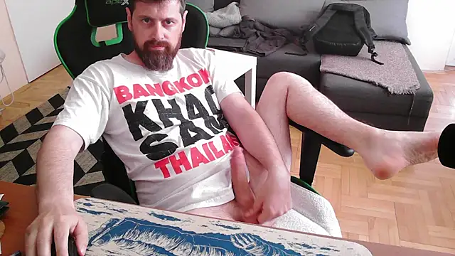 Snapshot of DickStaza chatting on 06/07/26, 11:25 DickStaza online show from 06/07/26, 11:25