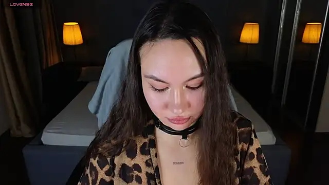 GIGI BENNET online show from 01/23/25, 06:45