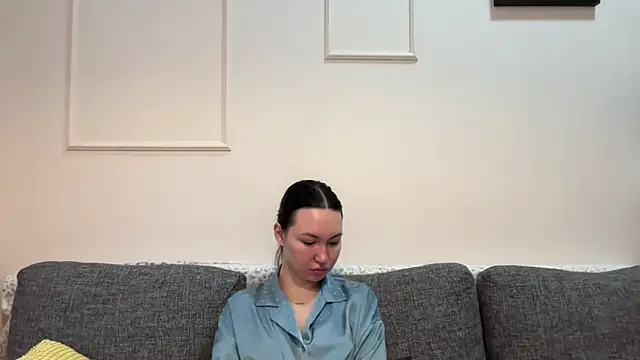 GIGI BENNET online show from 03/16/25, 05:03