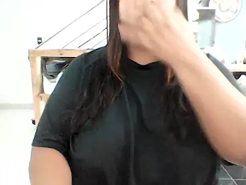 Snapshot of ArisaGonzalez chatting on 12/12/24, 06:31 ArisaGonzalez online show from 12/12/24, 06:31