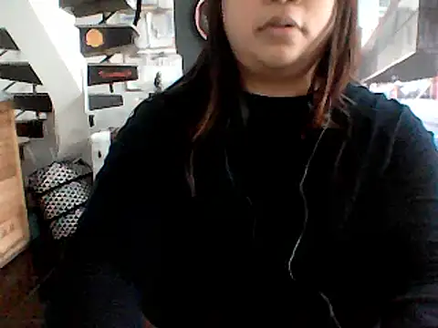 Snapshot of ArisaGonzalez chatting on 12/18/24, 04:17 ArisaGonzalez online show from 12/18/24, 04:17