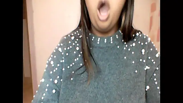 ArisaGonzalez online show from 12/05/25, 12:47