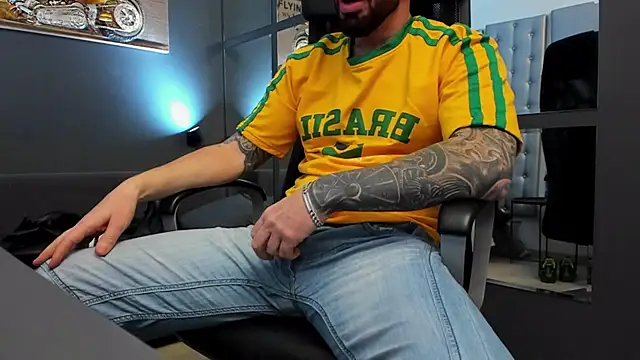 AronGrant online show from 11/13/25, 10:14