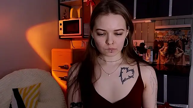 doll lol  online show from 02/20/26, 05:24