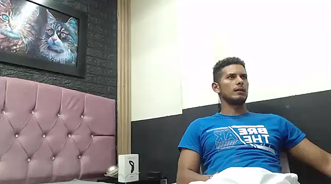 Chris Dick23 online show from 01/28/25, 05:54