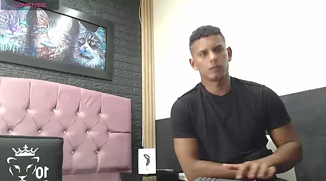 Chris Dick23 online show from 02/26/25, 07:20