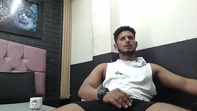 Chris Dick23 online show from 09/11/25, 04:45