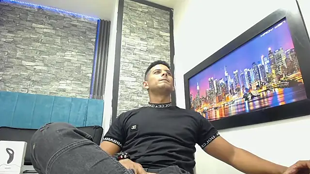 Chris Dick23 online show from 03/03/26, 05:02