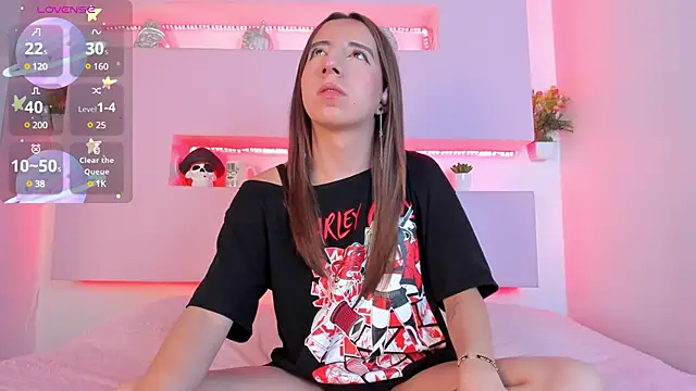 Miiaa doll online show from 03/20/25, 03:04