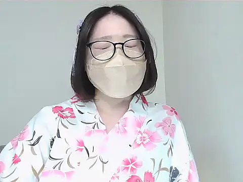  NOA-chan  online show from 01/10/26, 03:14