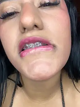 Snapshot of KorinaKovaa chatting on 02/28/25, 08:50 KorinaKovaa online show from 02/28/25, 08:50