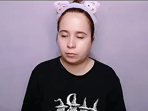 SubLayla01 online show from 10/24/25, 05:09