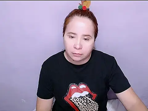 SubLayla01 online show from 04/06/26, 05:58