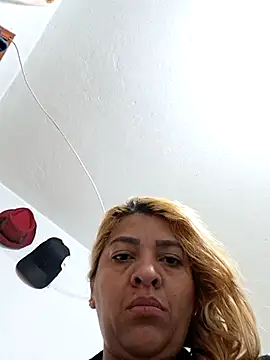 zoetits online show from 01/10/26, 10:50